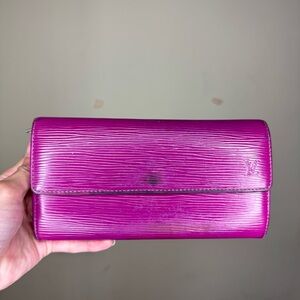 Louis Vuitton Pink-Magenta Epi Leather Wallet